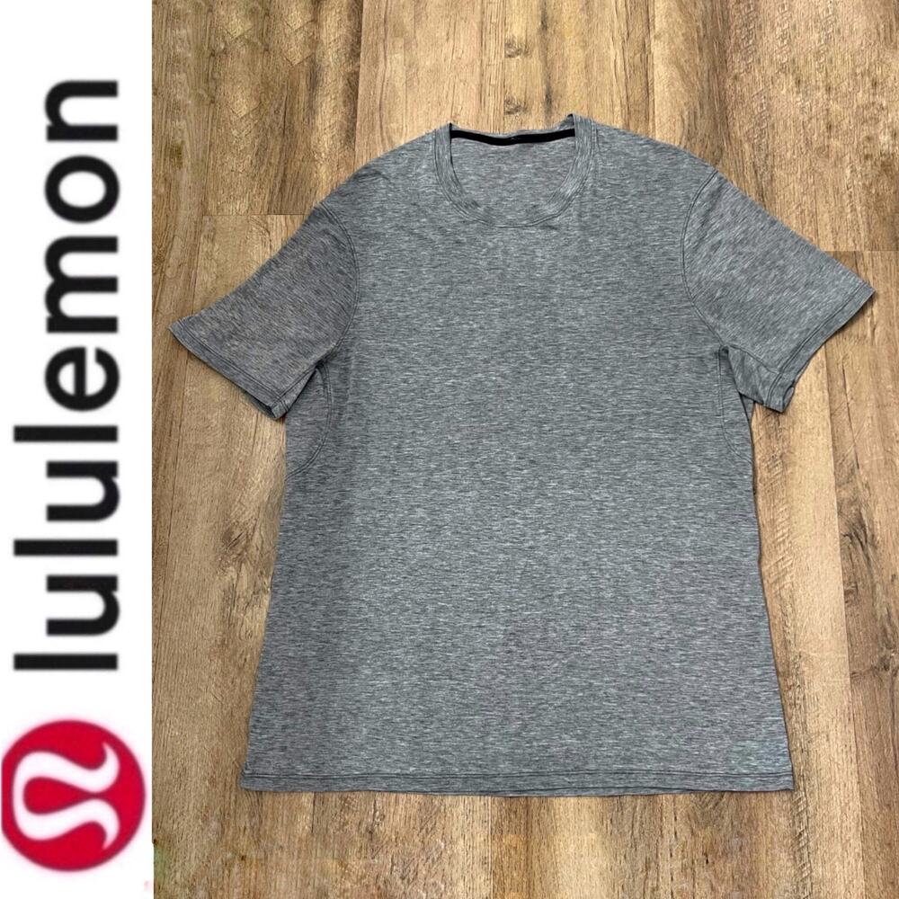 Lululemon Men's Heather Gray Short Sleeves Pullover T-Shirt Size XL